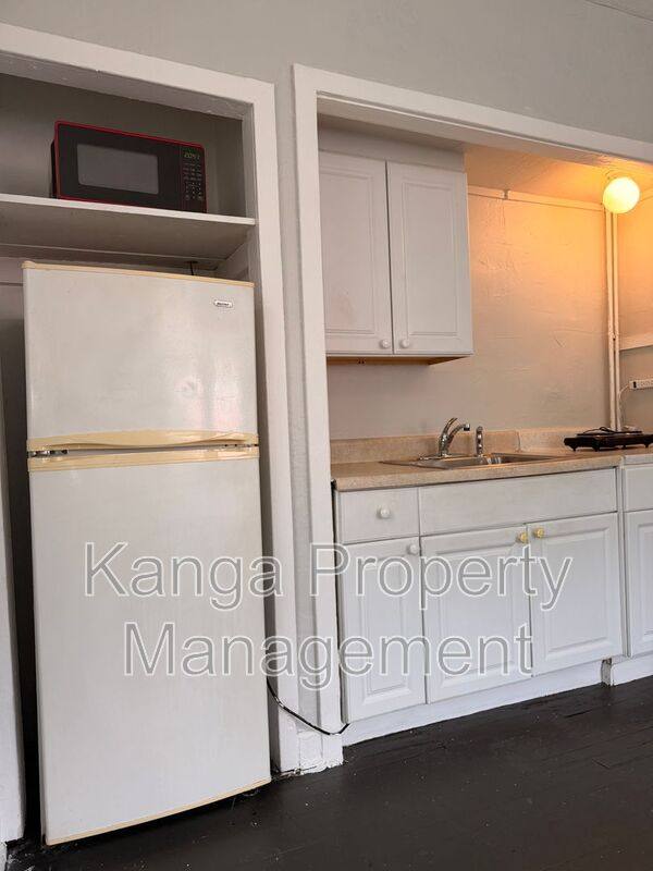Apartment for rent at 523 24th St #12, West Palm Beach, FL 33407