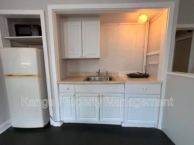 Apartment for rent at 523 24th St #12, West Palm Beach, FL 33407