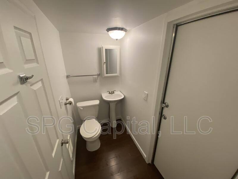 House for rent at 266 S 2nd St, Harrisburg, PA 17113