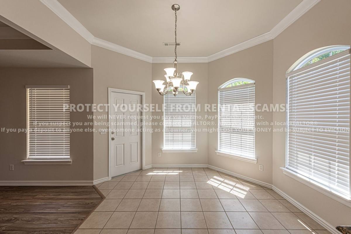 House for rent at 1674 N Hazeltine Dr, Fayetteville, AR 72704