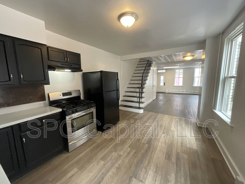 19 S Lee St, York, PA 17403 - House for Rent - Image 4
