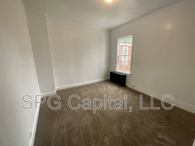 19 S Lee St, York, PA 17403 - House for Rent - Image 6