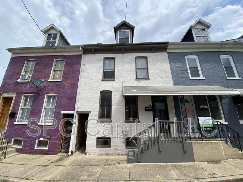 House for rent at 19 S Lee St, York, PA 17403