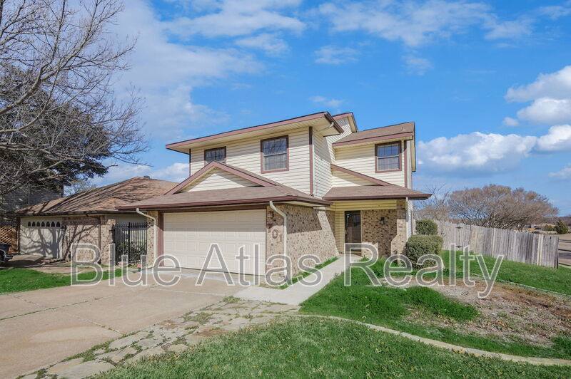 House for rent at 701 Via Del Mar, Mesquite, TX 75150