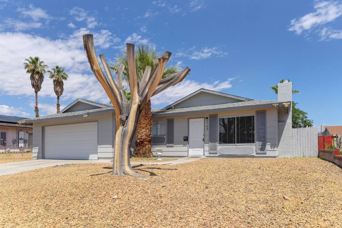 House for rent at 5708 Pinecone Place, Las Vegas, NV 89108