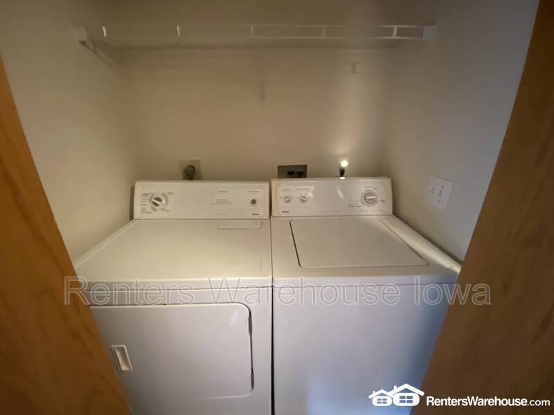 Townhouse for rent at 737 Kitterman Circle, Norwalk, IA 50211