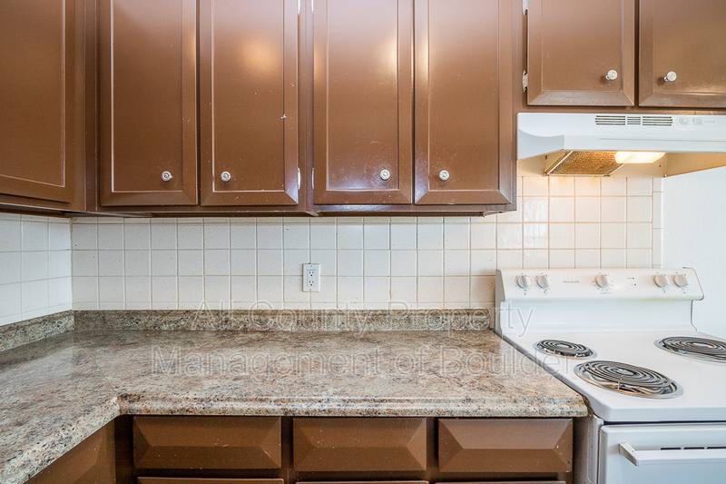 Apartment for rent at 832 S Bowen #A, Longmont, CO 80501