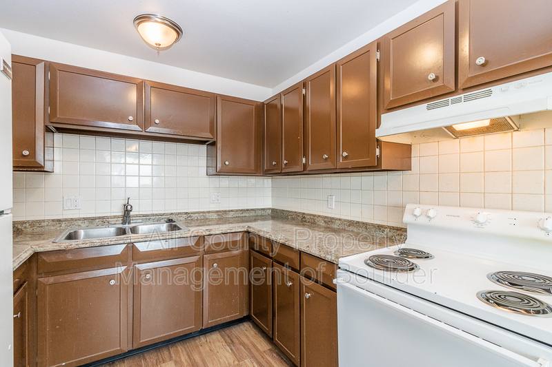 Apartment for rent at 832 S Bowen #A, Longmont, CO 80501