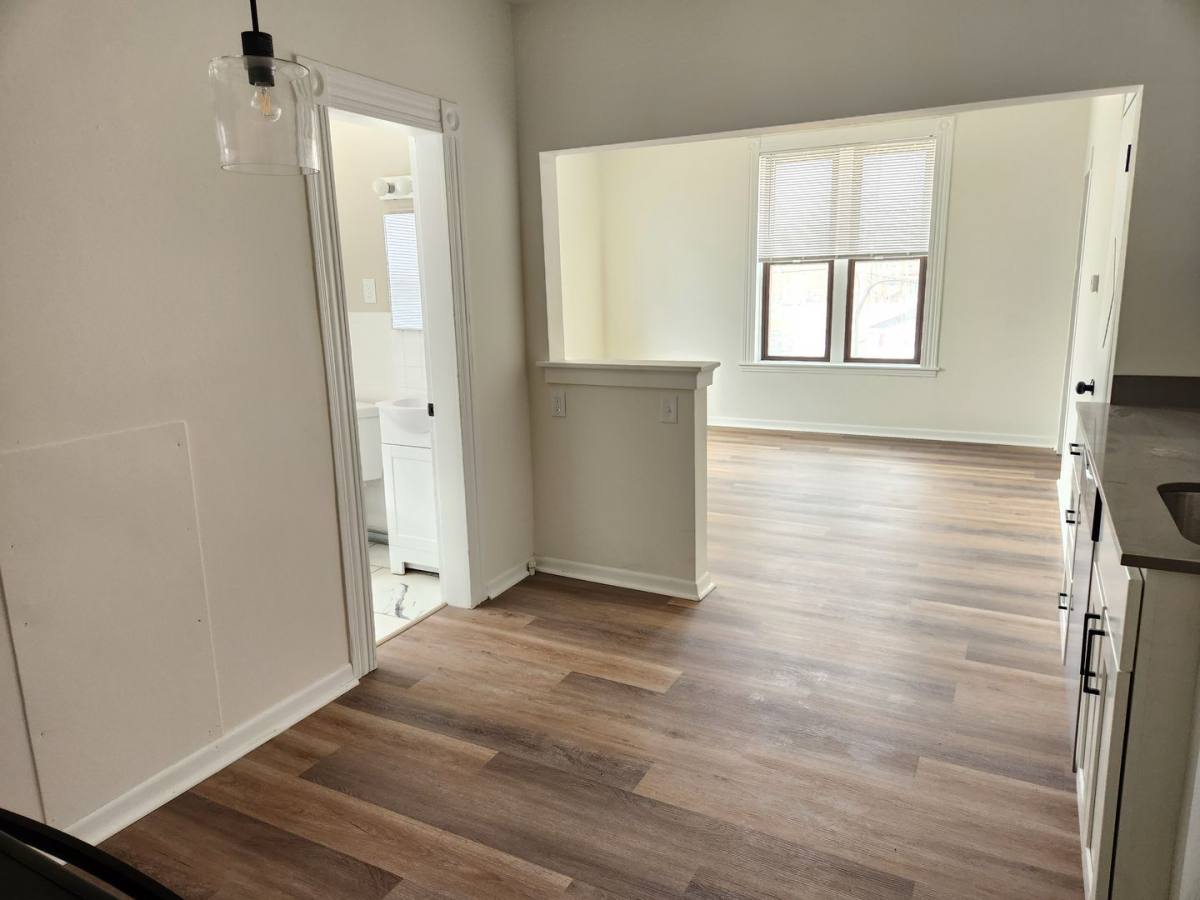 Condo for rent at 136 W Pearl St, Nashua, NH 03060
