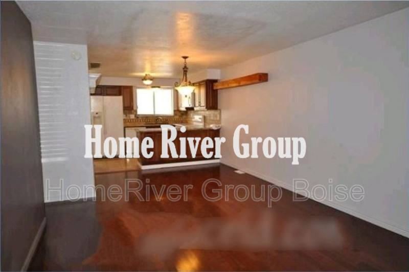 Townhouse for rent at 1982 E Old Saybrook Lane, Boise, ID 83706