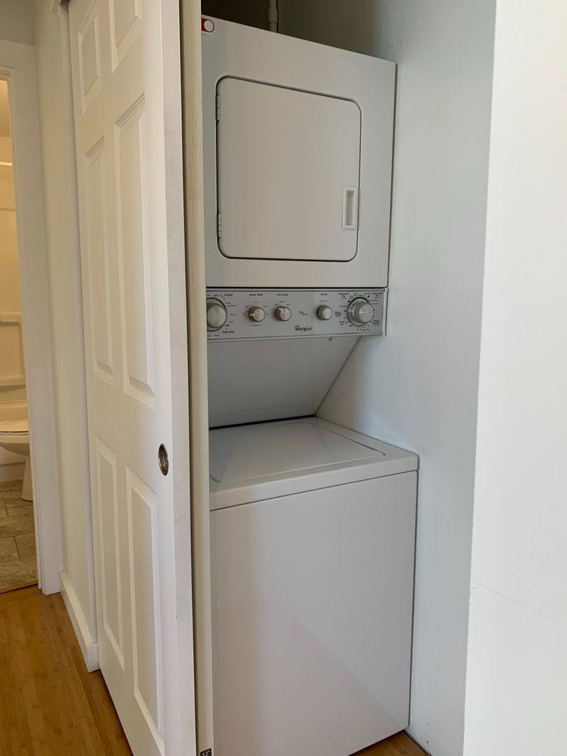 Apartment for rent at 527 Summit Ave E, Seattle, WA 98102