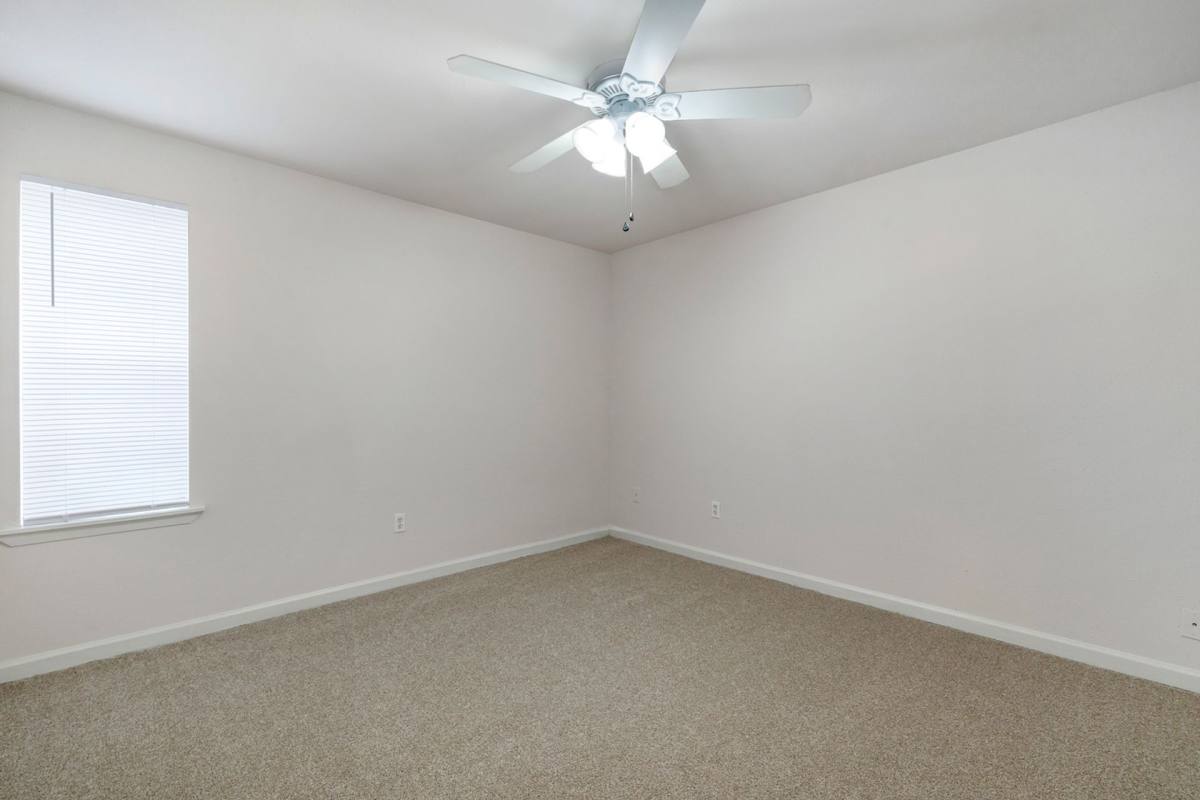 Apartment for rent at 4859 W Napoleon Ave, Metairie, LA 70001