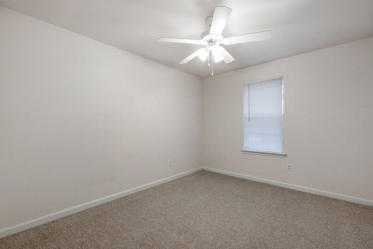 Apartment for rent at 4859 W Napoleon Ave, Metairie, LA 70001