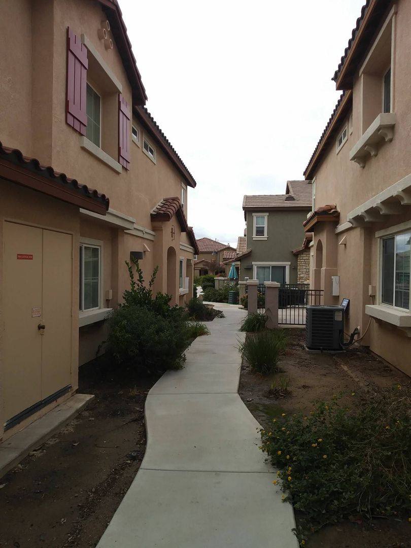 Townhouse for rent at 15645 Lasselle St, Moreno Valley, CA 92555