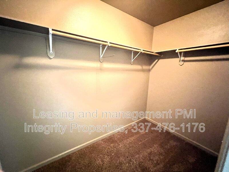 House for rent at 7854 W Pelican Lakes Ave, Baton Rouge, LA 70820