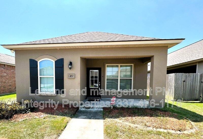 House for rent at 7854 W Pelican Lakes Ave, Baton Rouge, LA 70820