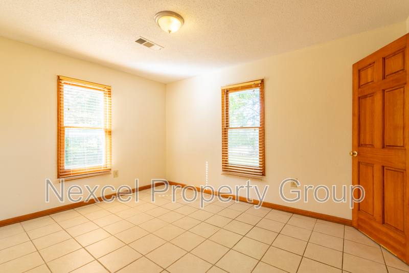 House for rent at 644 Craft Rd, B, Memphis, TN 38116