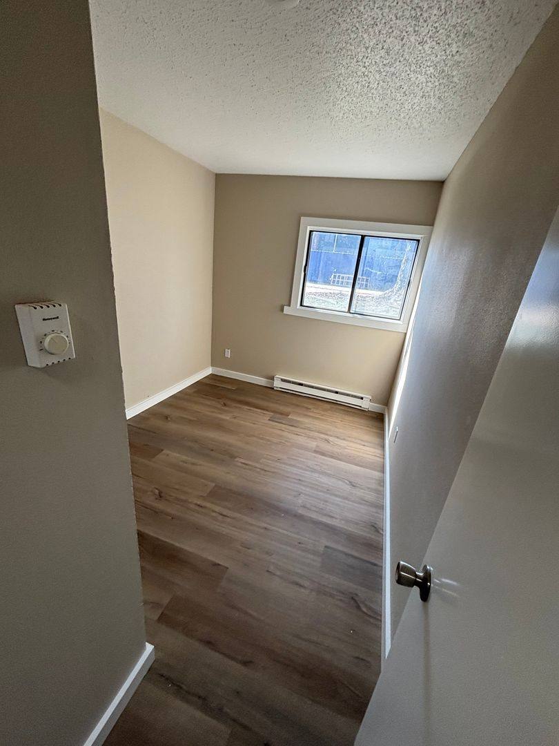 Apartment for rent at 506 E 18th St, Carroll, IA 51401