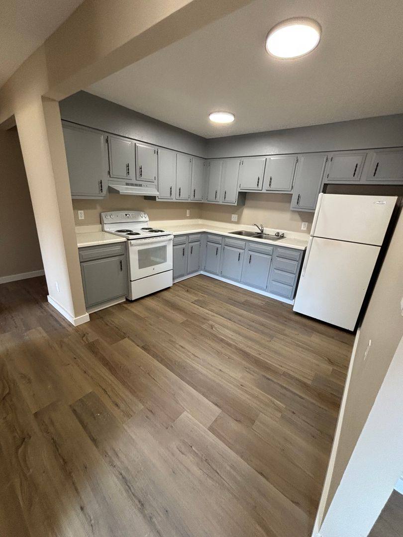 Apartment for rent at 506 E 18th St, Carroll, IA 51401