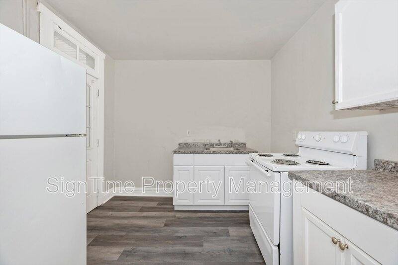 Apartment for rent at 220 Summit Ave #2F, Hagerstown, MD 21740
