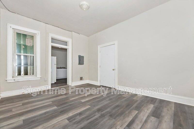 Apartment for rent at 220 Summit Ave #2F, Hagerstown, MD 21740