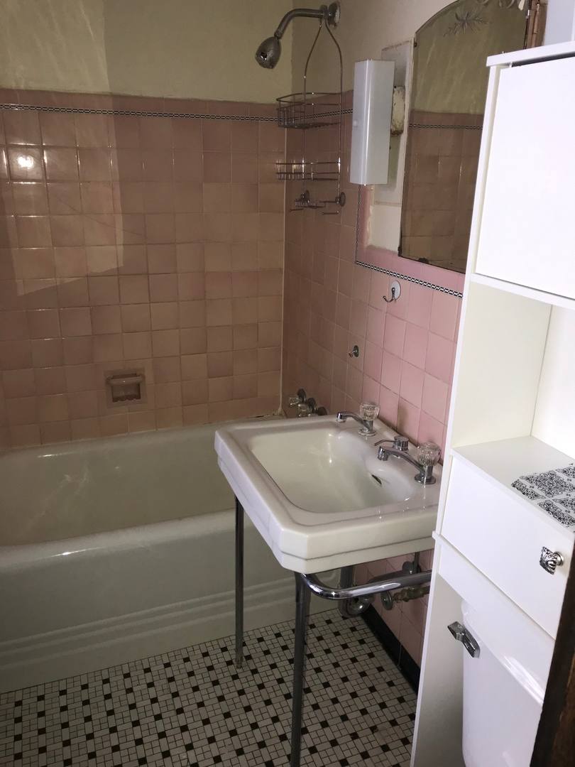 Apartment for rent at 1 Ncatlin, Edgerton, WI 53534