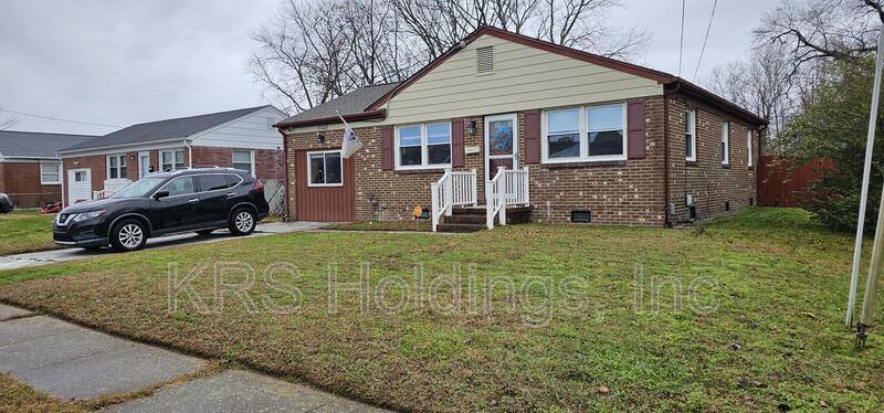 House for rent at 1543 Grove St, Hampton, VA 23664
