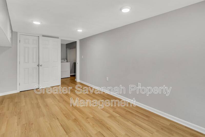House for rent at 916 E 35th St, Savannah, GA 31401