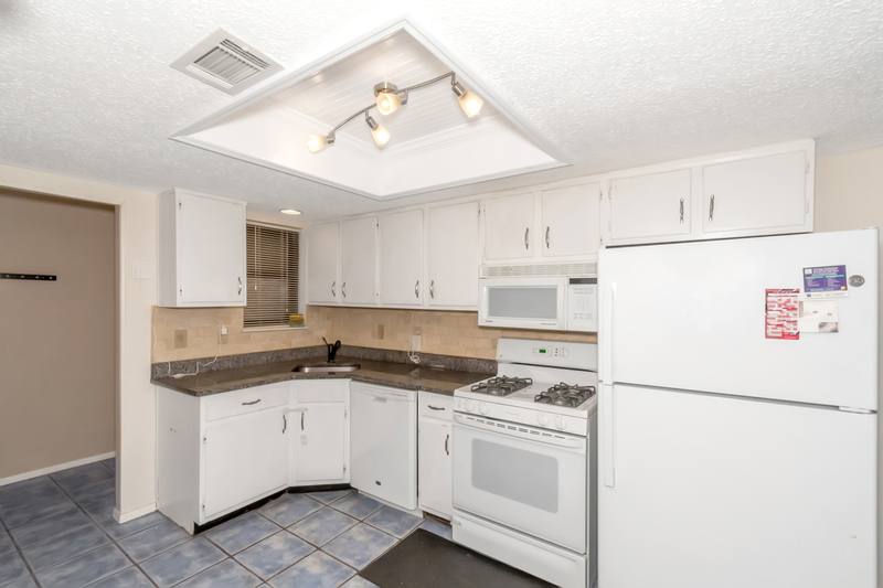 Condo for rent at 2106 Palmyra Dr SE, Marietta, GA 30067