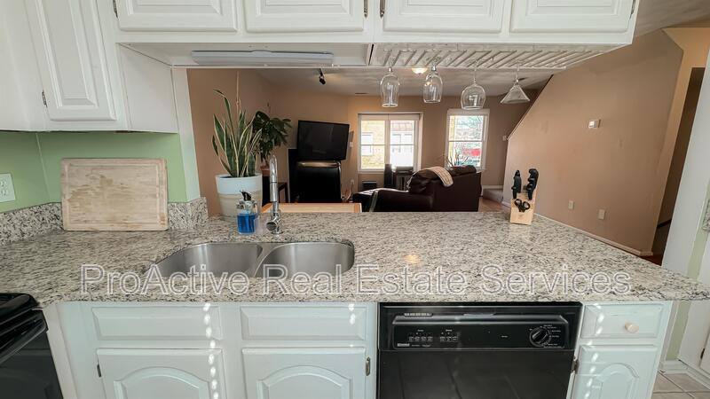 Condo for rent at 519 W 20th St, Norfolk, VA 23517