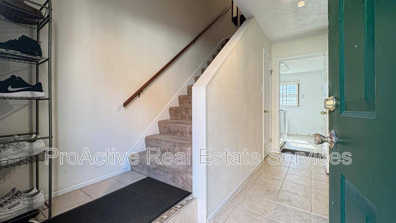 Condo for rent at 519 W 20th St, Norfolk, VA 23517