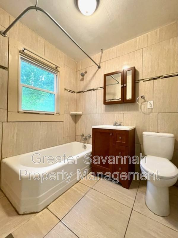 House for rent at 637 E 39th St, Savannah, GA 31401