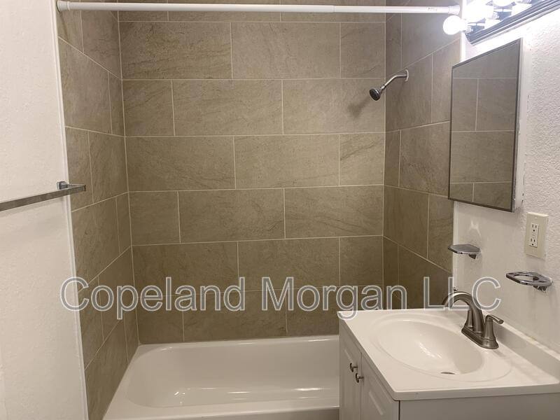 House for rent at 2425 22nd Ave S, Saint Petersburg, FL 33712