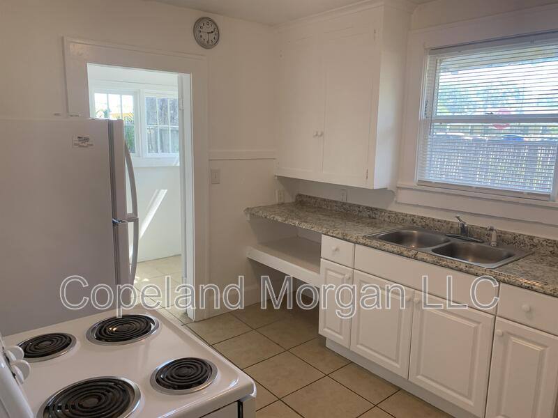 House for rent at 2425 22nd Ave S, Saint Petersburg, FL 33712