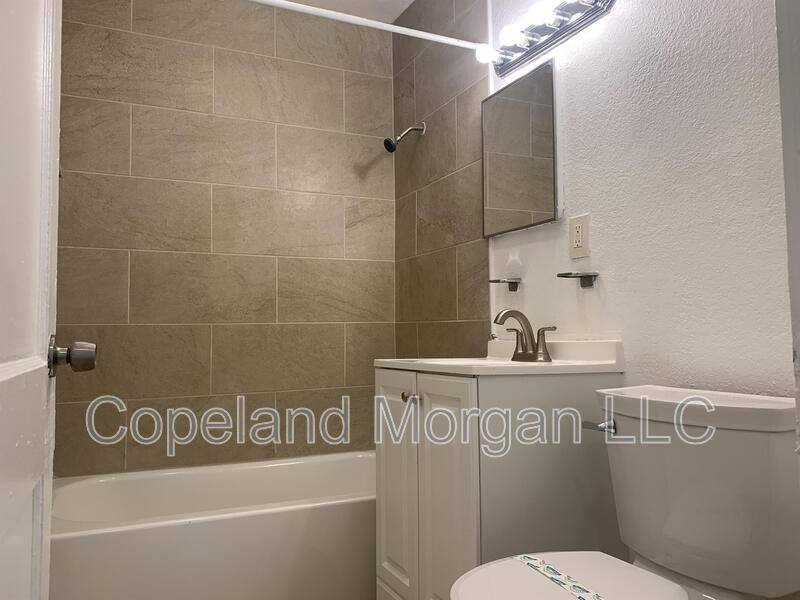 House for rent at 2425 22nd Ave S, Saint Petersburg, FL 33712