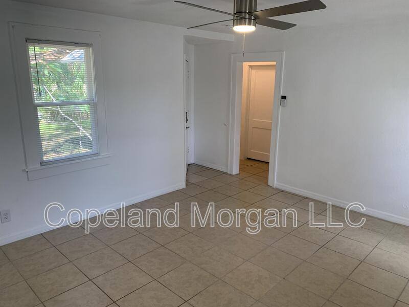 House for rent at 2425 22nd Ave S, Saint Petersburg, FL 33712