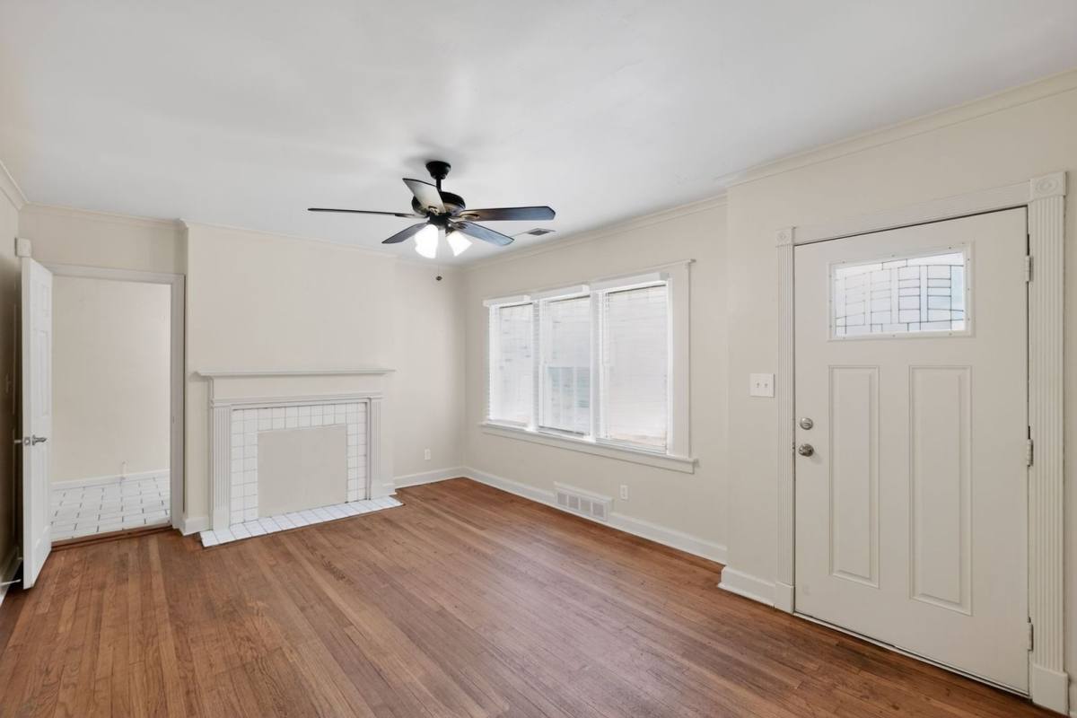 House for rent at 879 Sylvan Place SW, Atlanta, GA 30310