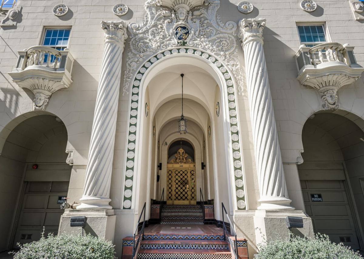 Apartment for rent at 2525 Larkin St, San Francisco, CA 94109