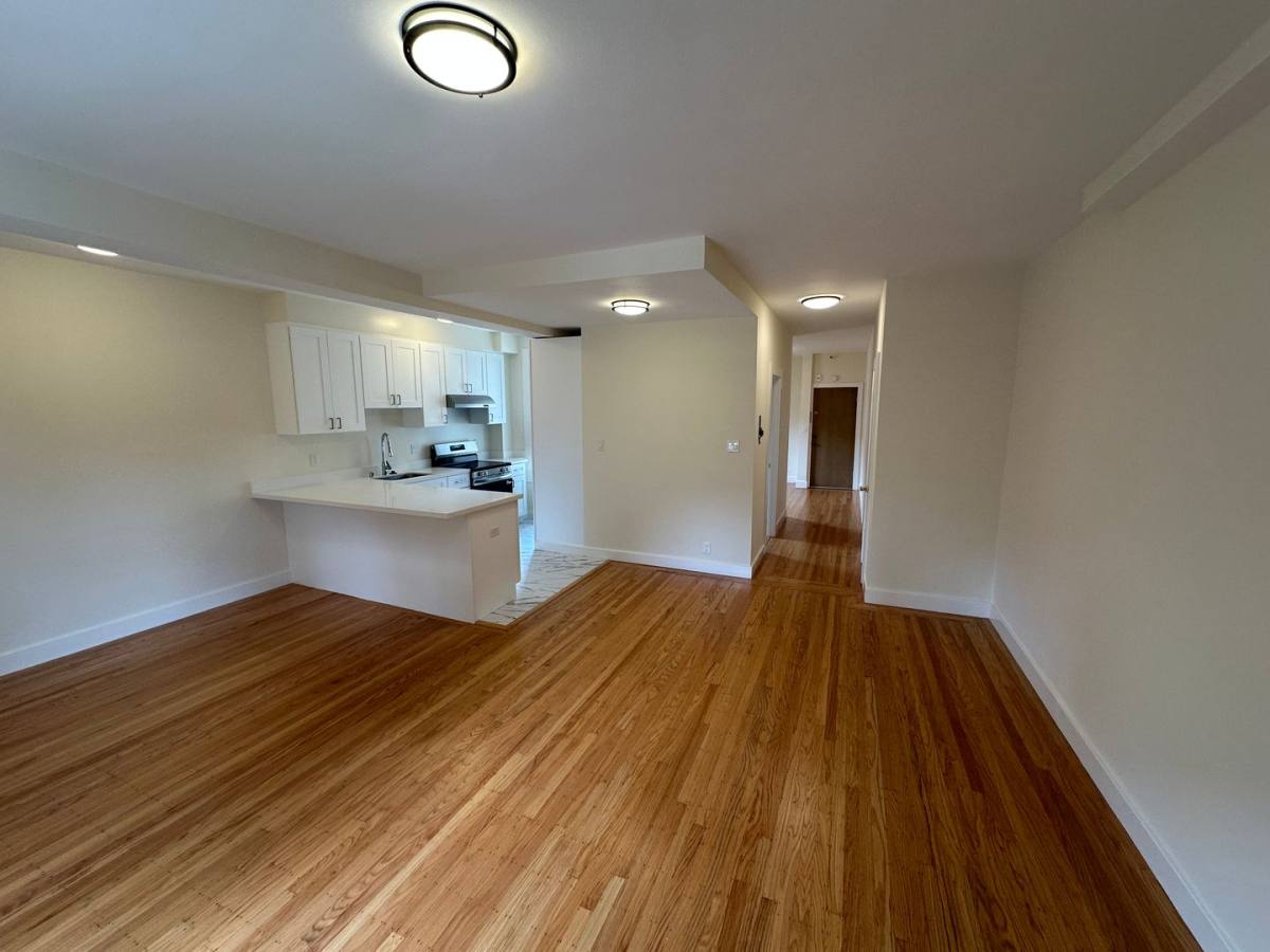 Apartment for rent at 2525 Larkin St, San Francisco, CA 94109