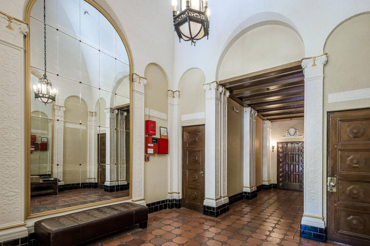 Apartment for rent at 2525 Larkin St, San Francisco, CA 94109