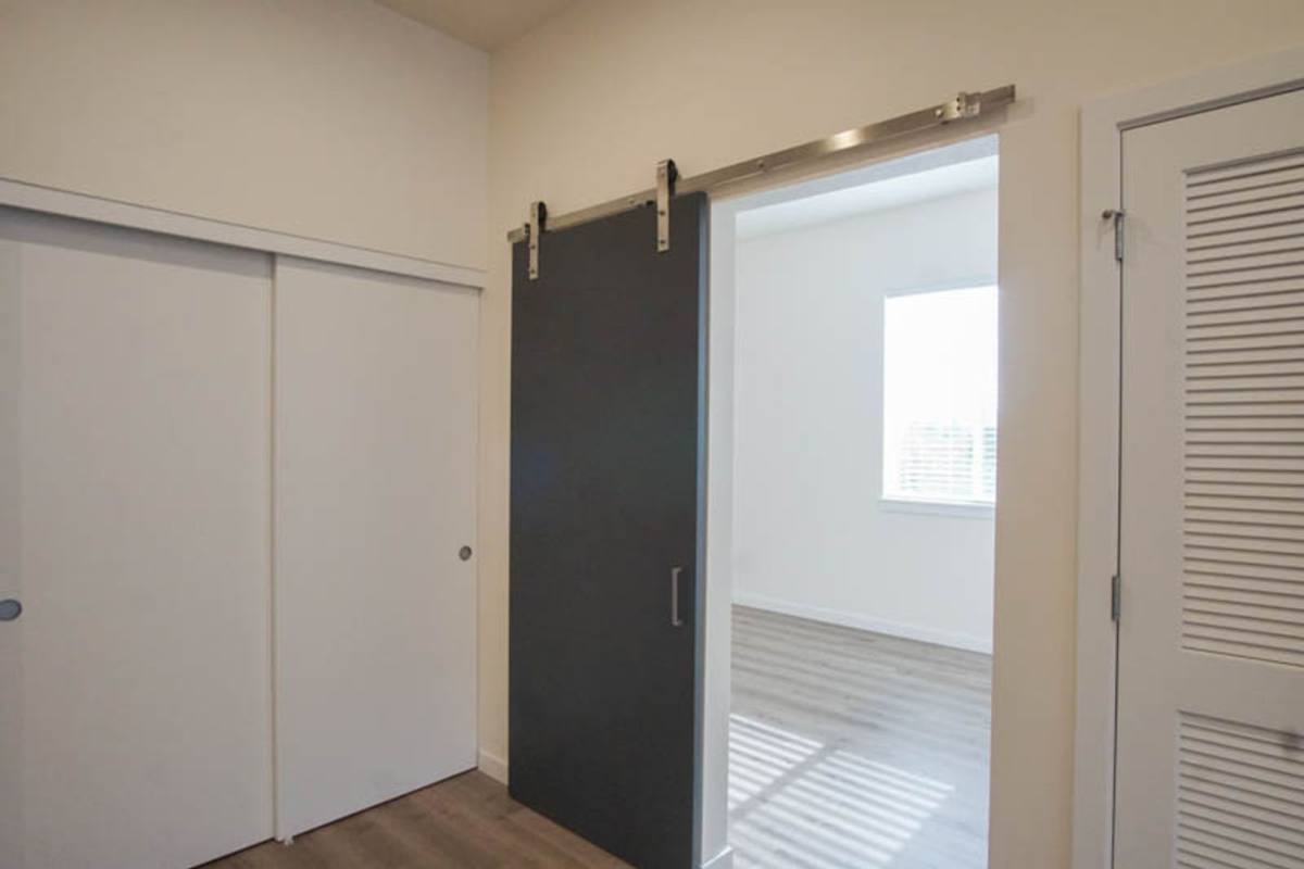 Apartment for rent at 6015 S Virginia Ave, Portland, OR 97239