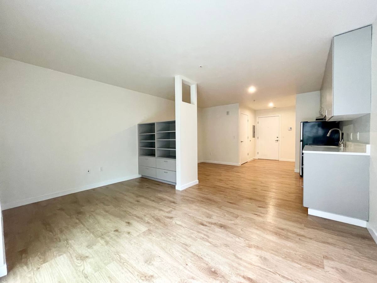 Apartment for rent at 2249 NE 46th St, Seattle, WA 98105