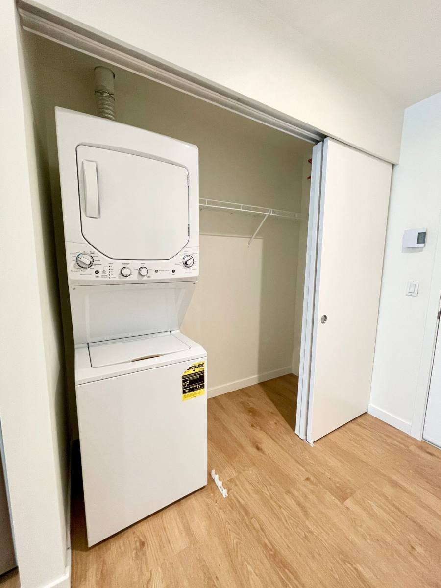 Apartment for rent at 2249 NE 46th St, Seattle, WA 98105