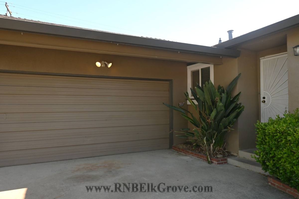 House for rent at 2620 Fernandez Dr, Sacramento, CA 95822