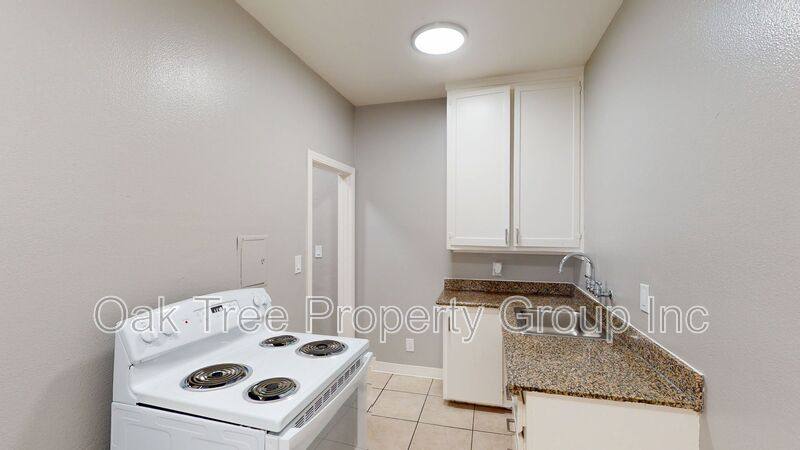 House for rent at 2451 Seminary Ave #301, Oakland, CA 94605