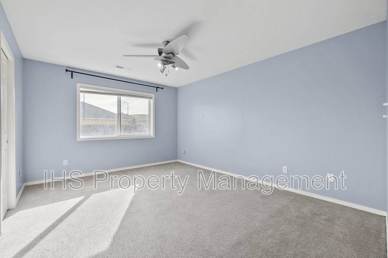 Townhouse for rent at 1701 W 30th Ave, Kennewick, WA 99337