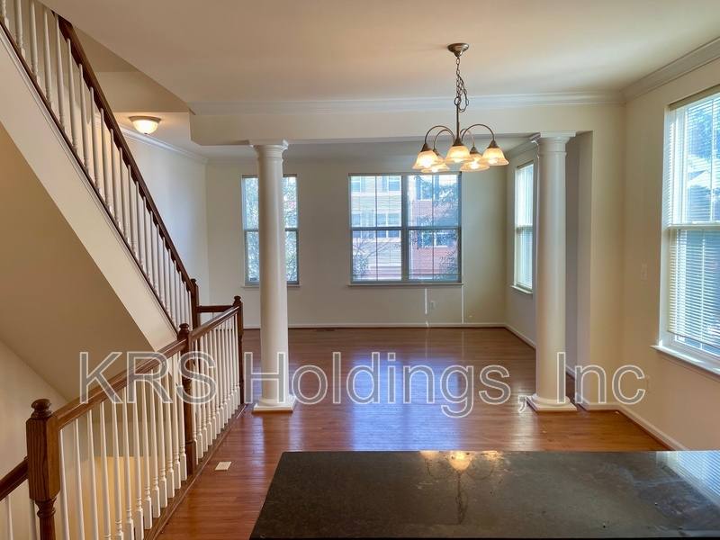 Townhouse for rent at 16766 Blackjack Oak Lane, Woodbridge, VA 22191