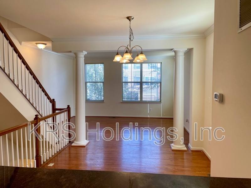 Townhouse for rent at 16766 Blackjack Oak Lane, Woodbridge, VA 22191