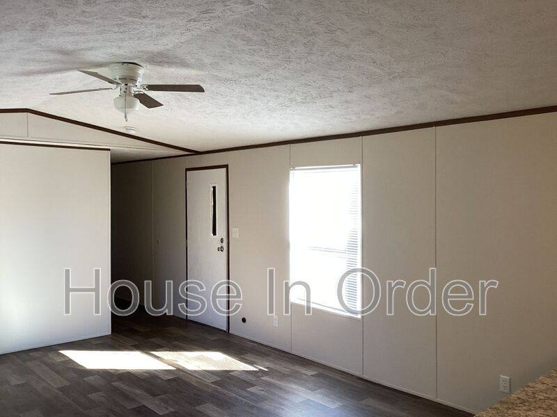 House for rent at 109 Shamrock Park Dr, Landrum, SC 29356