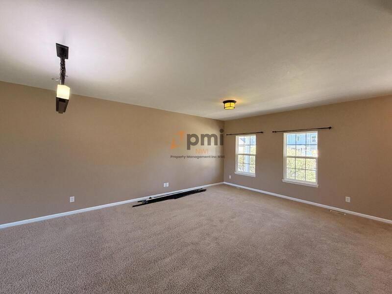 House for rent at 2707 W Wind Dr, Valparaiso, IN 46385